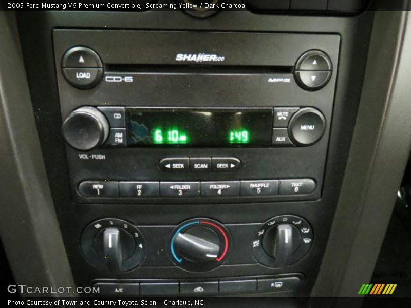Audio System of 2005 Mustang V6 Premium Convertible