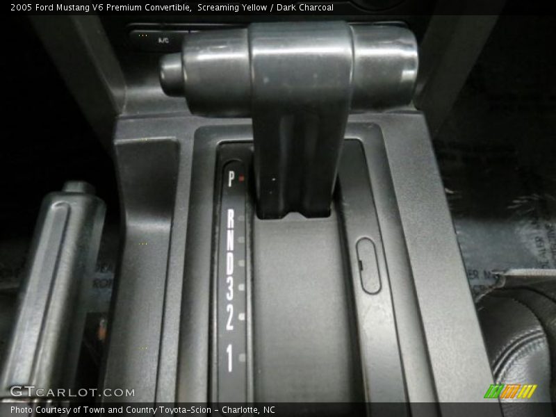  2005 Mustang V6 Premium Convertible 5 Speed Automatic Shifter