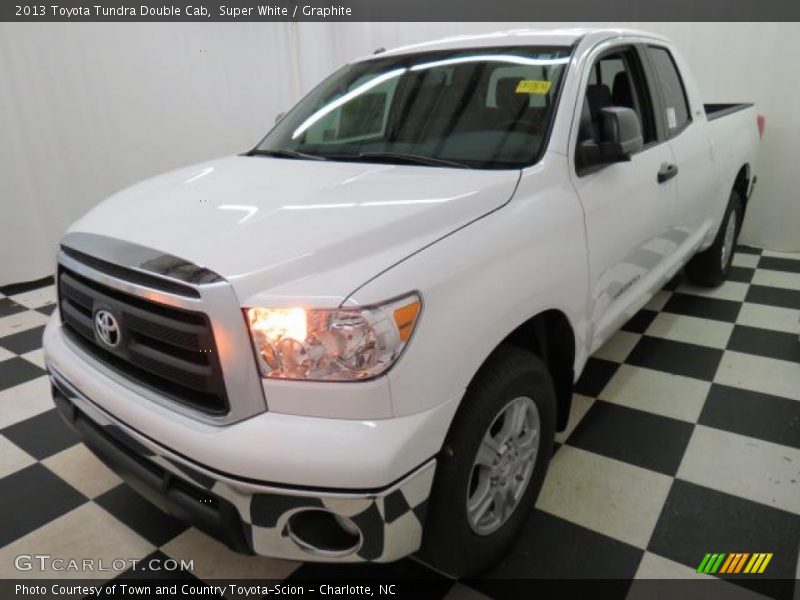 Super White / Graphite 2013 Toyota Tundra Double Cab