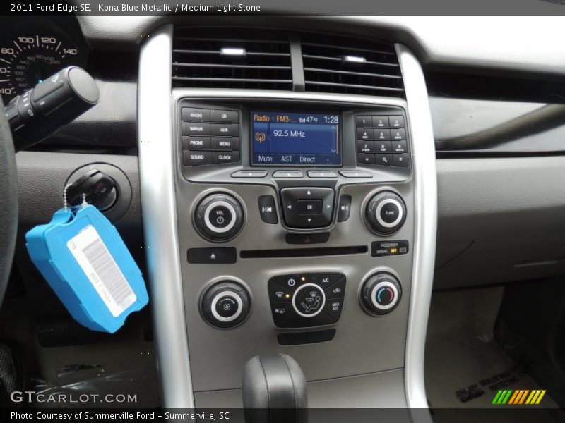 Kona Blue Metallic / Medium Light Stone 2011 Ford Edge SE