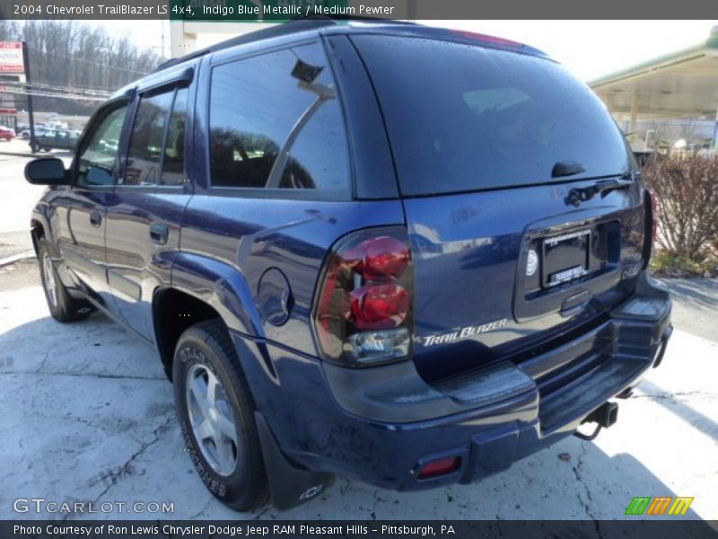 Indigo Blue Metallic / Medium Pewter 2004 Chevrolet TrailBlazer LS 4x4