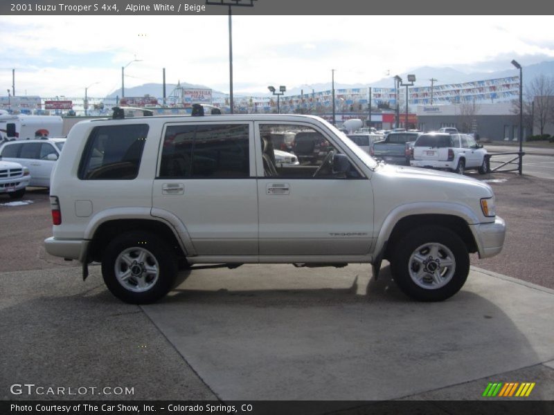 Alpine White / Beige 2001 Isuzu Trooper S 4x4