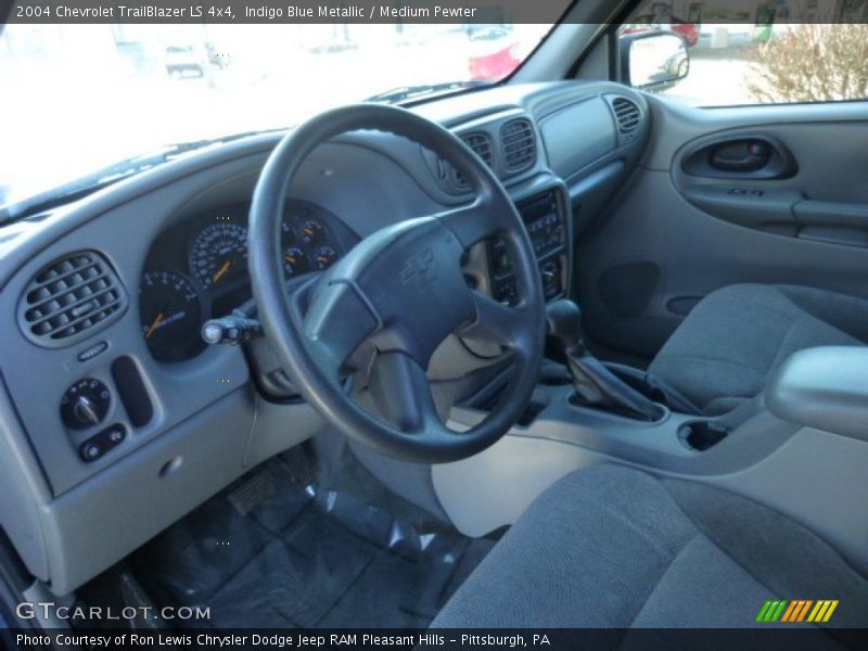 Indigo Blue Metallic / Medium Pewter 2004 Chevrolet TrailBlazer LS 4x4