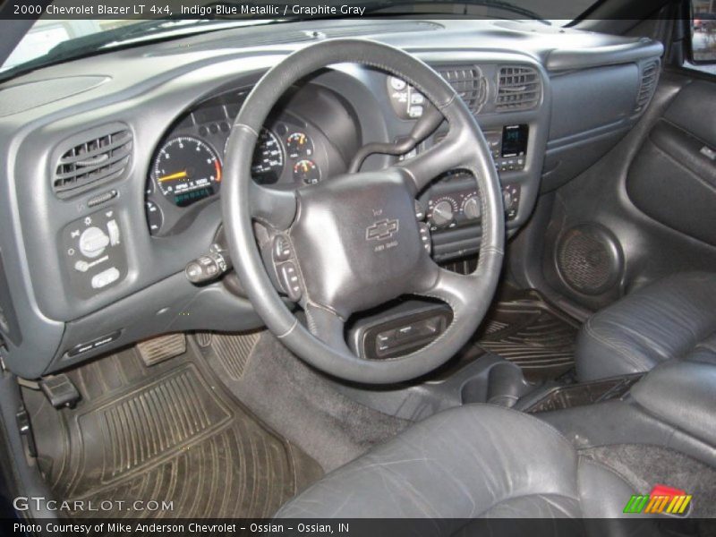 Indigo Blue Metallic / Graphite Gray 2000 Chevrolet Blazer LT 4x4