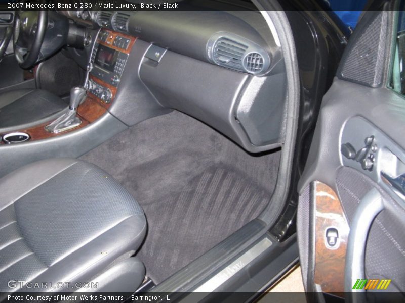 Black / Black 2007 Mercedes-Benz C 280 4Matic Luxury