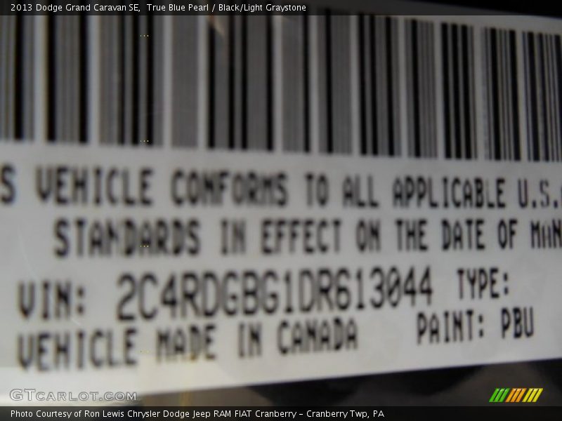 True Blue Pearl / Black/Light Graystone 2013 Dodge Grand Caravan SE