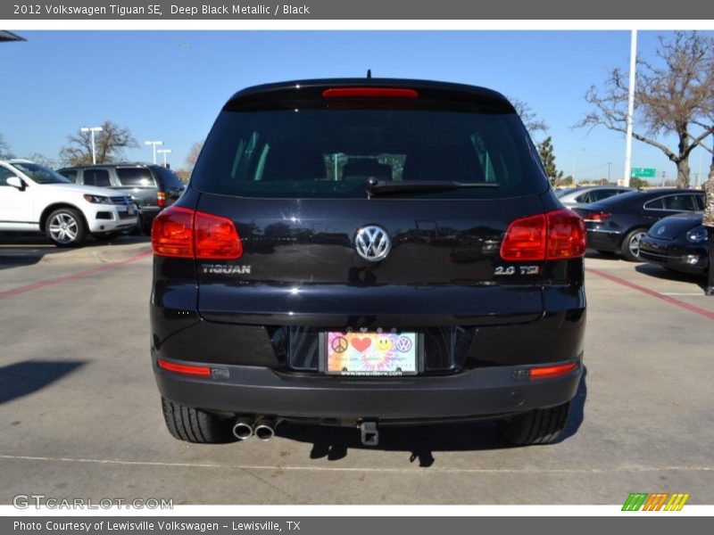 Deep Black Metallic / Black 2012 Volkswagen Tiguan SE