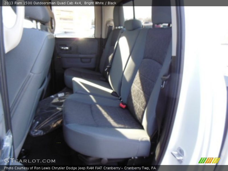 Bright White / Black 2013 Ram 1500 Outdoorsman Quad Cab 4x4