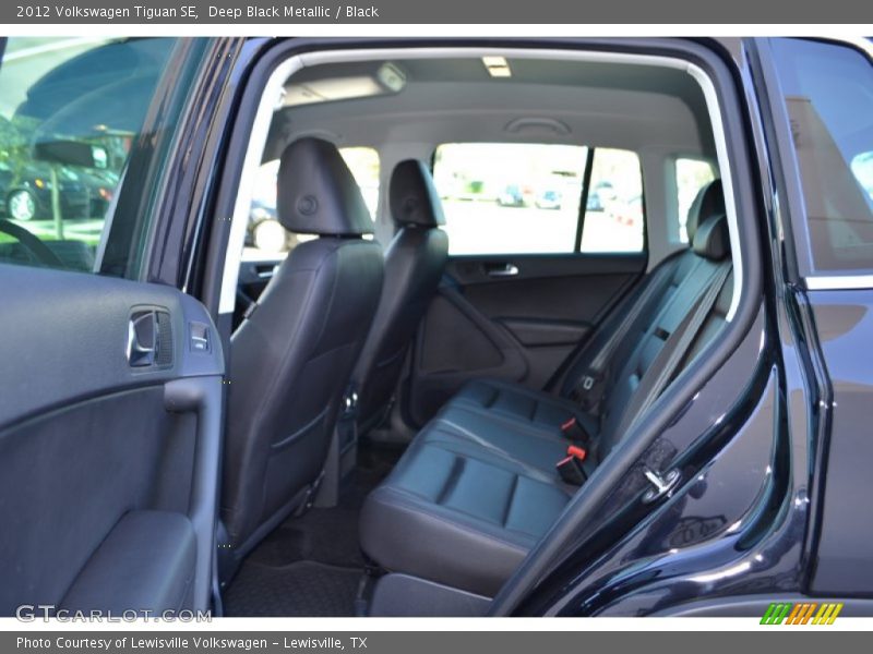 Deep Black Metallic / Black 2012 Volkswagen Tiguan SE