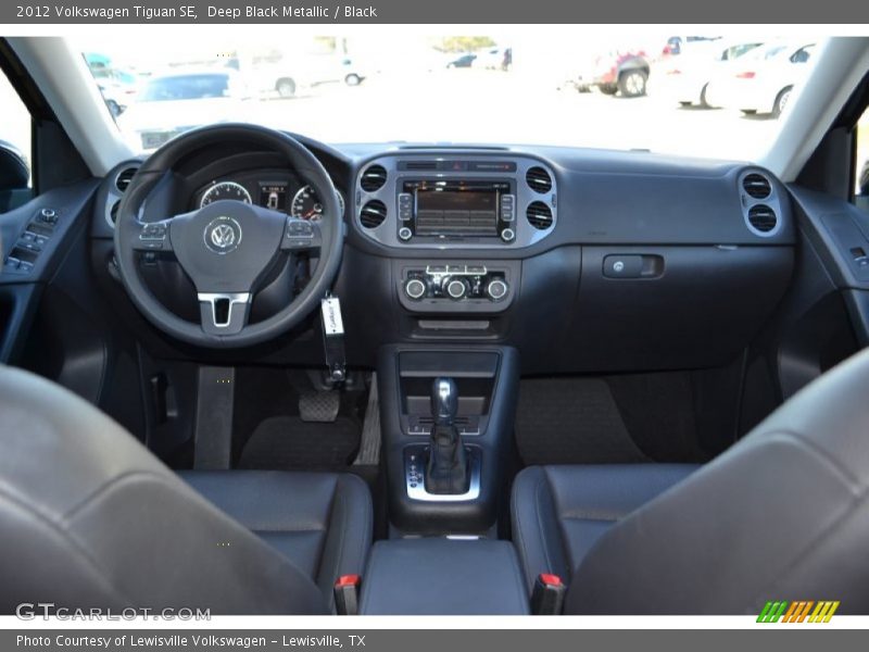 Deep Black Metallic / Black 2012 Volkswagen Tiguan SE