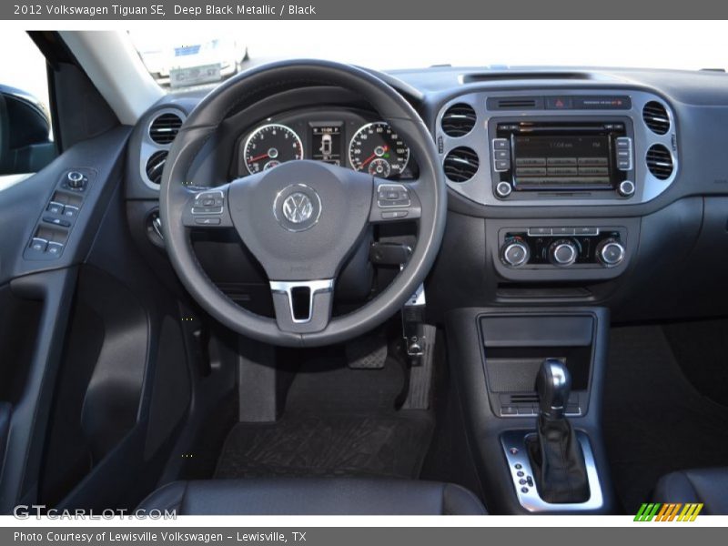 Deep Black Metallic / Black 2012 Volkswagen Tiguan SE