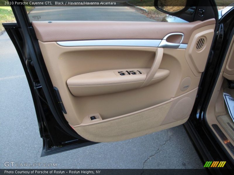 Door Panel of 2010 Cayenne GTS