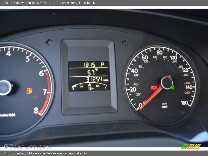 Candy White / Titan Black 2011 Volkswagen Jetta SE Sedan