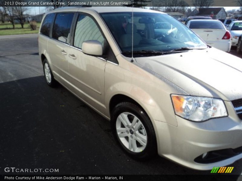 Sandstone / Black/Light Graystone 2013 Dodge Grand Caravan Crew