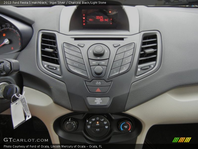 Controls of 2013 Fiesta S Hatchback