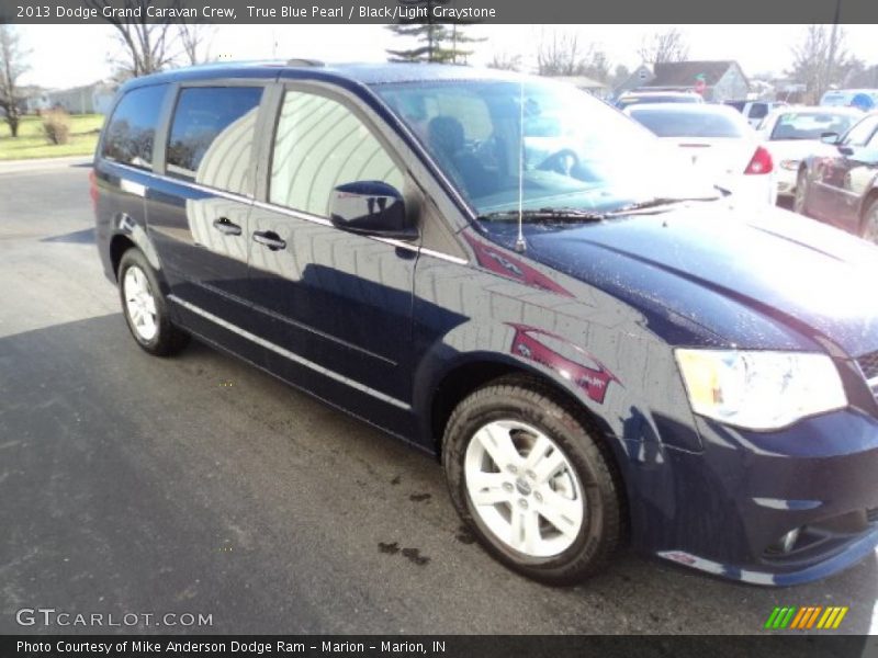 True Blue Pearl / Black/Light Graystone 2013 Dodge Grand Caravan Crew