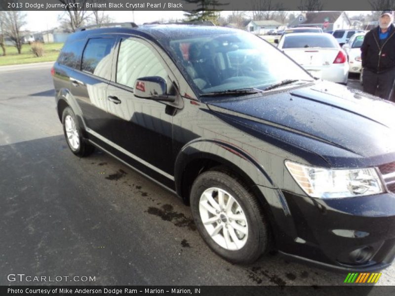 Brilliant Black Crystal Pearl / Black 2013 Dodge Journey SXT