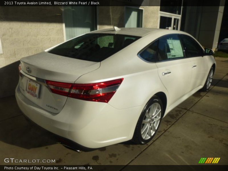Blizzard White Pearl / Black 2013 Toyota Avalon Limited