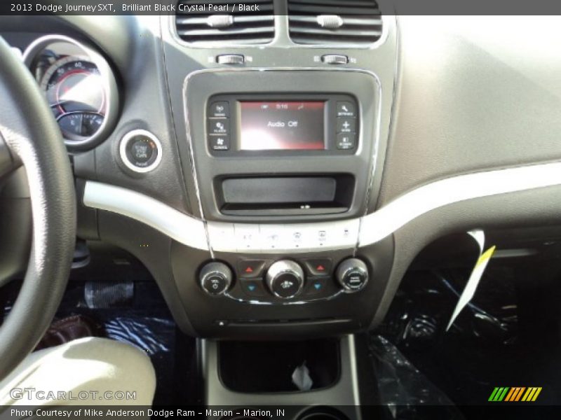 Brilliant Black Crystal Pearl / Black 2013 Dodge Journey SXT