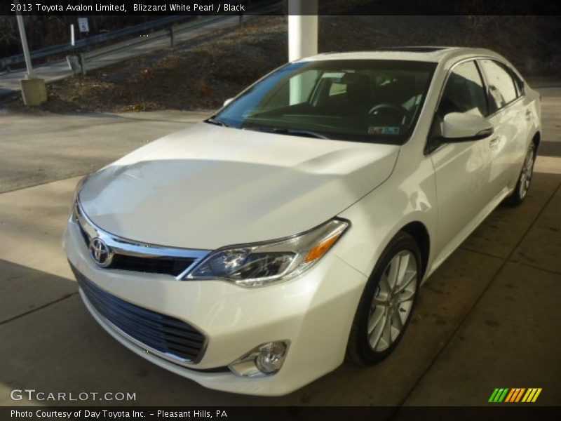 Blizzard White Pearl / Black 2013 Toyota Avalon Limited