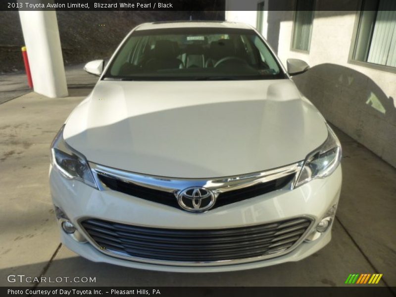 Blizzard White Pearl / Black 2013 Toyota Avalon Limited
