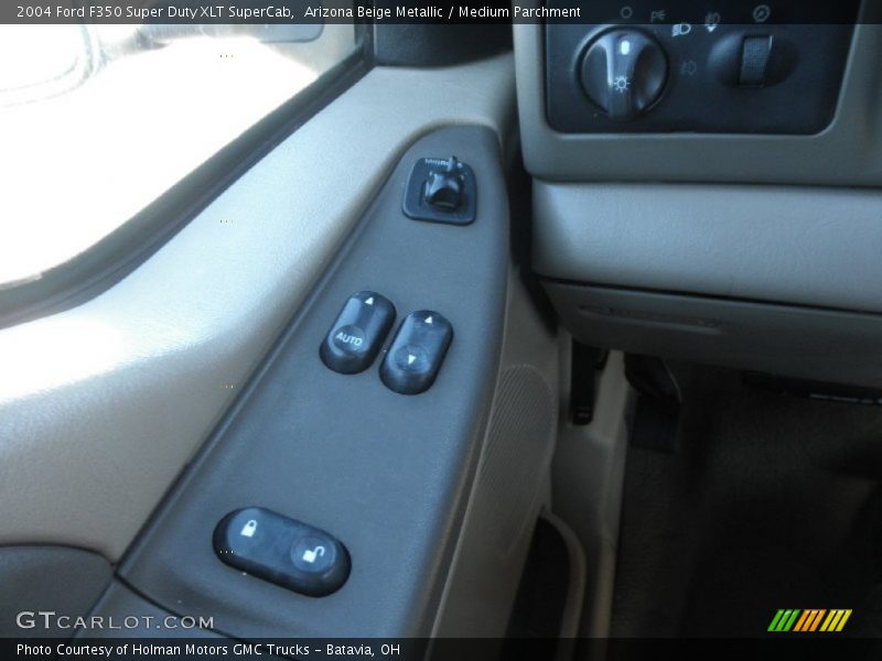 Arizona Beige Metallic / Medium Parchment 2004 Ford F350 Super Duty XLT SuperCab