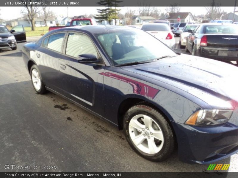 Jazz Blue / Black 2013 Dodge Charger SE