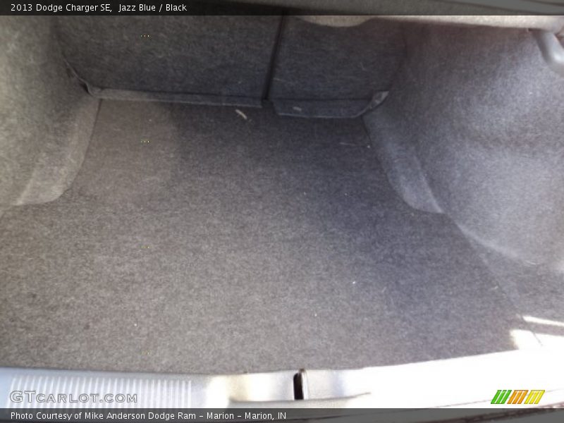 Jazz Blue / Black 2013 Dodge Charger SE