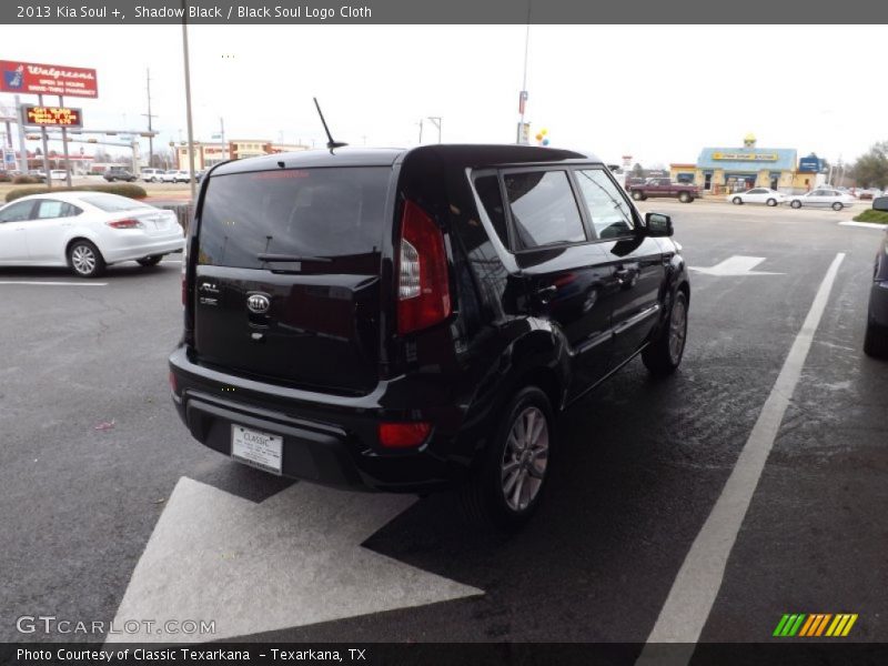 Shadow Black / Black Soul Logo Cloth 2013 Kia Soul +