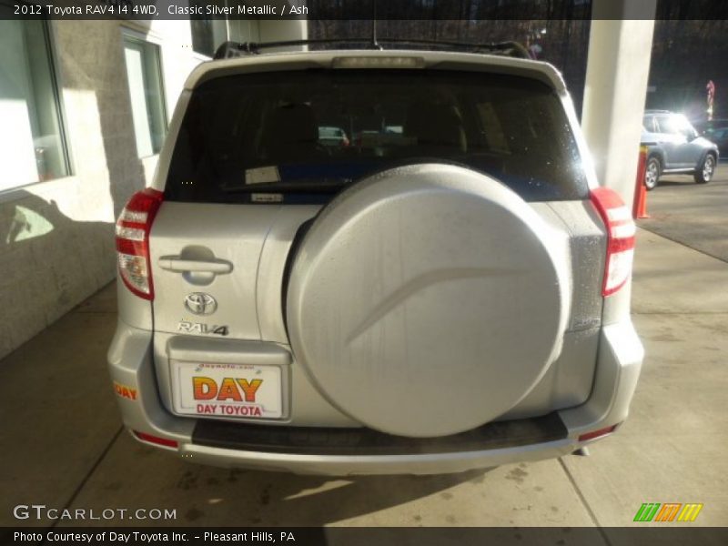 Classic Silver Metallic / Ash 2012 Toyota RAV4 I4 4WD