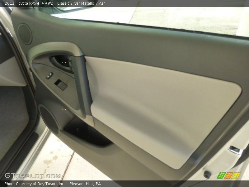 Classic Silver Metallic / Ash 2012 Toyota RAV4 I4 4WD