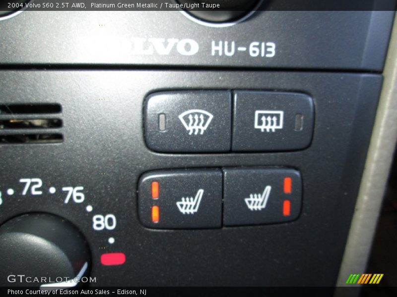 Controls of 2004 S60 2.5T AWD