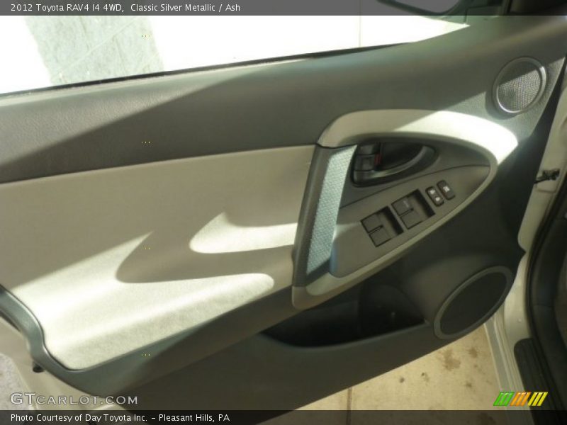 Classic Silver Metallic / Ash 2012 Toyota RAV4 I4 4WD