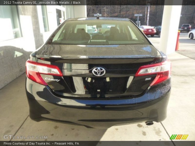 Attitude Black Metallic / Black 2012 Toyota Camry SE