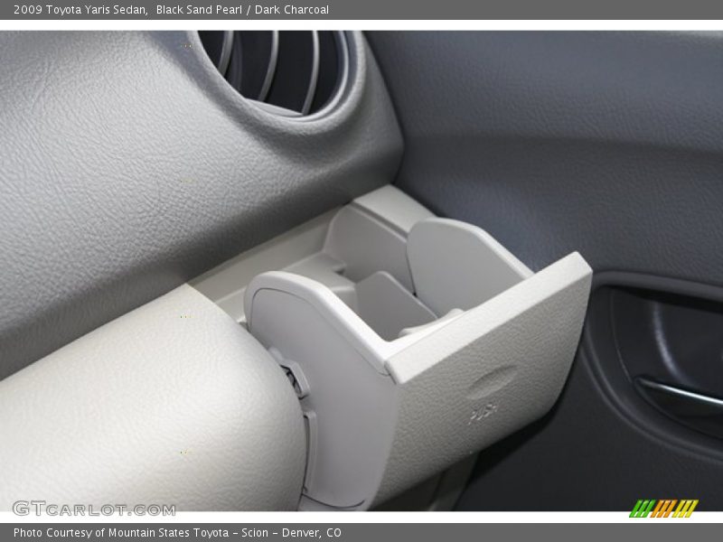 Black Sand Pearl / Dark Charcoal 2009 Toyota Yaris Sedan