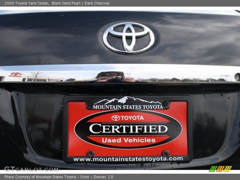 Black Sand Pearl / Dark Charcoal 2009 Toyota Yaris Sedan
