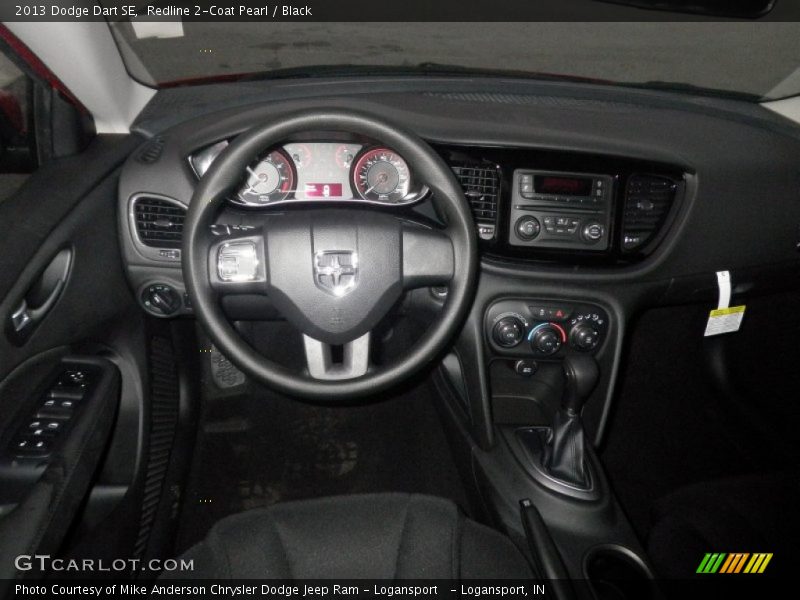 Redline 2-Coat Pearl / Black 2013 Dodge Dart SE