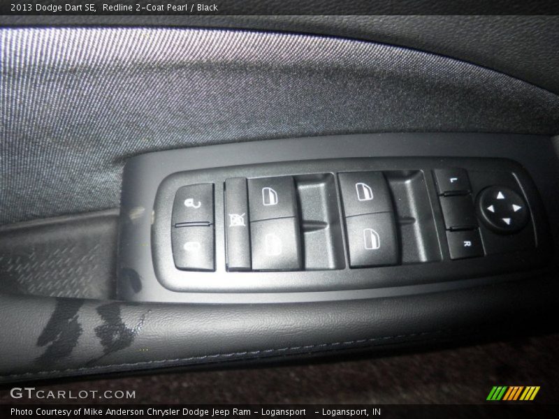 Redline 2-Coat Pearl / Black 2013 Dodge Dart SE