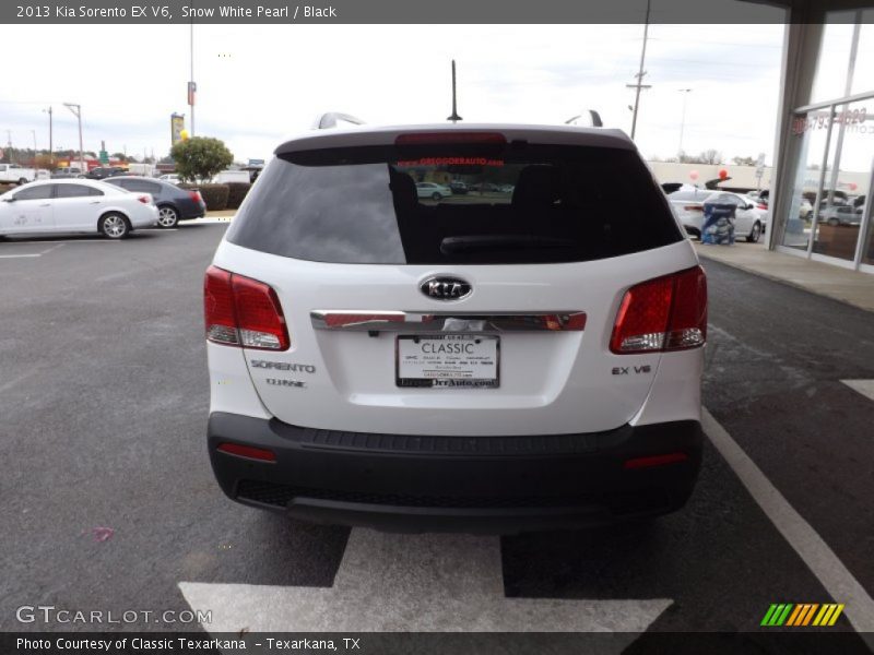 Snow White Pearl / Black 2013 Kia Sorento EX V6