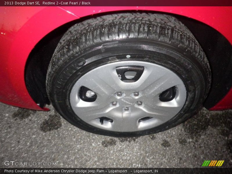 Redline 2-Coat Pearl / Black 2013 Dodge Dart SE