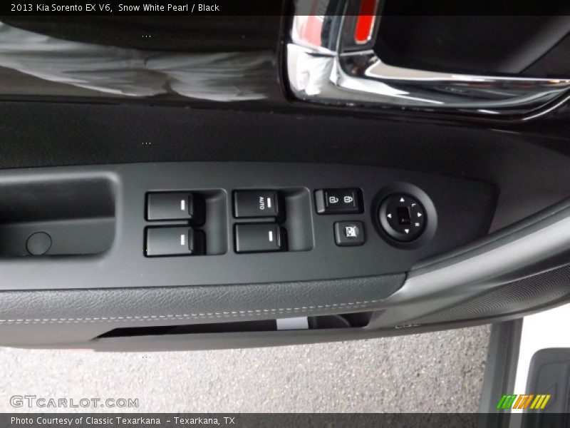 Snow White Pearl / Black 2013 Kia Sorento EX V6
