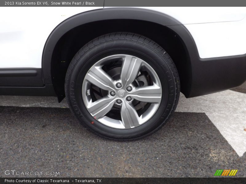 Snow White Pearl / Black 2013 Kia Sorento EX V6