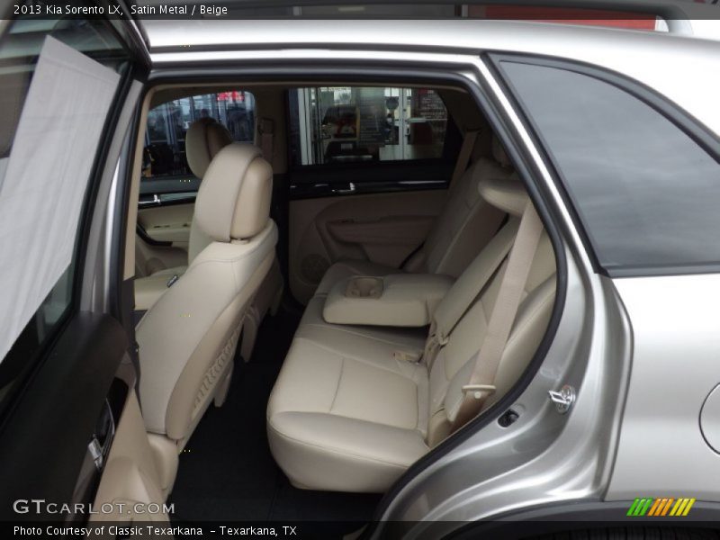 Satin Metal / Beige 2013 Kia Sorento LX