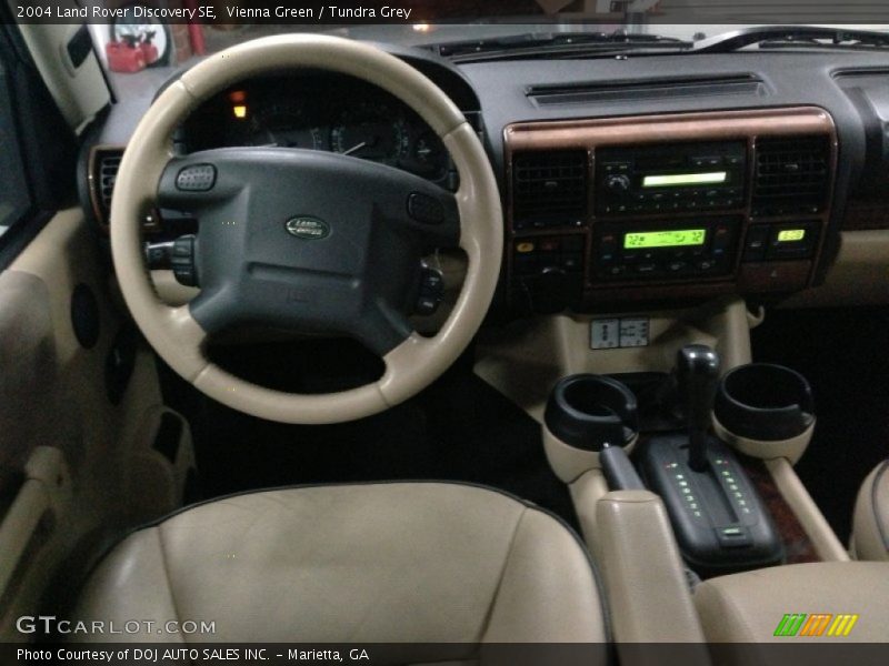 Vienna Green / Tundra Grey 2004 Land Rover Discovery SE