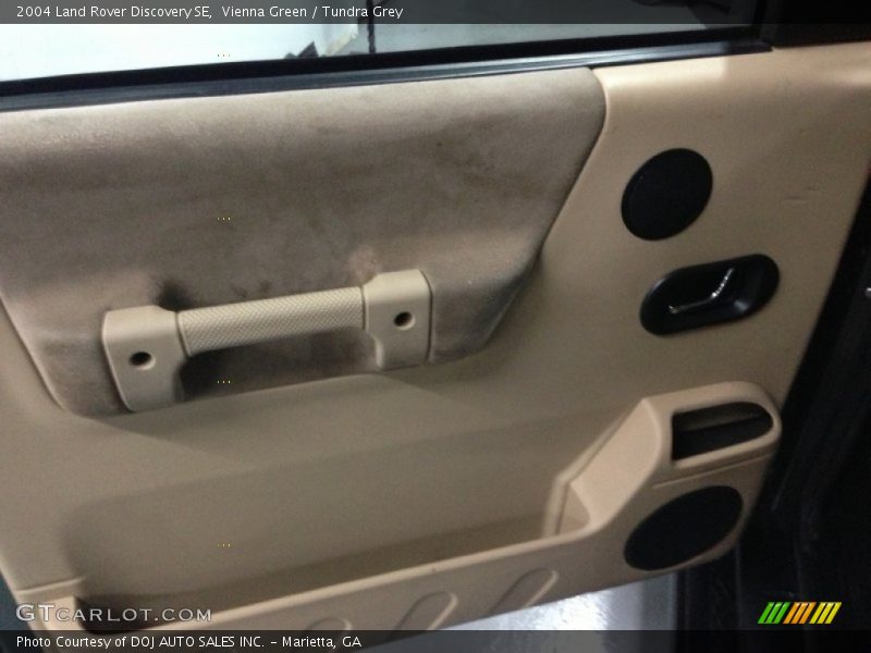 Vienna Green / Tundra Grey 2004 Land Rover Discovery SE