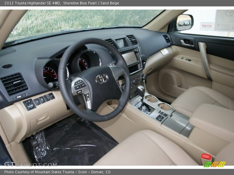 Shoreline Blue Pearl / Sand Beige 2013 Toyota Highlander SE 4WD