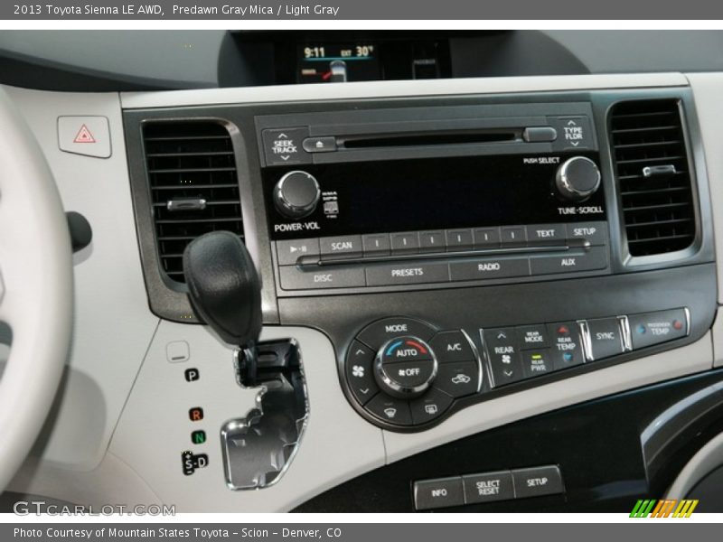 Controls of 2013 Sienna LE AWD