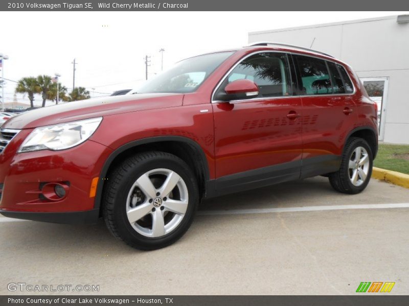 Wild Cherry Metallic / Charcoal 2010 Volkswagen Tiguan SE