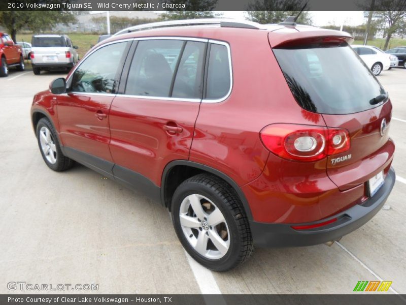 Wild Cherry Metallic / Charcoal 2010 Volkswagen Tiguan SE