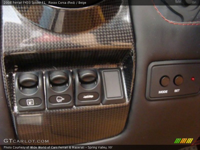 Controls of 2008 F430 Spider F1